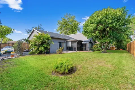 8701 NW 47th Court Lauderhill FL 33351