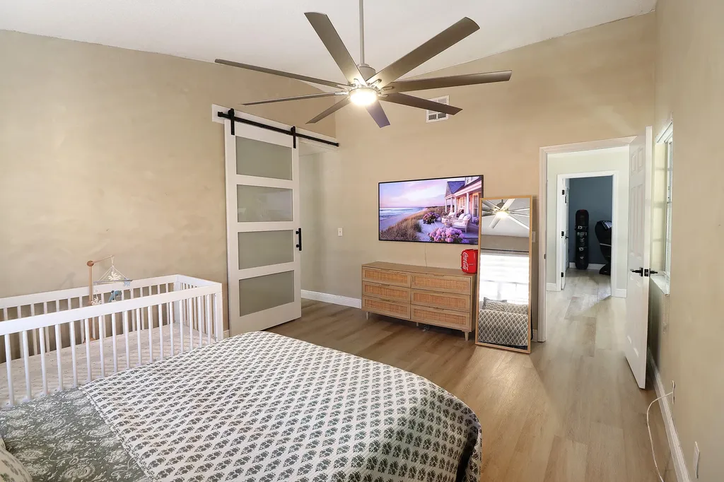 11303 Lakeview Drive Coral Springs FL 33071