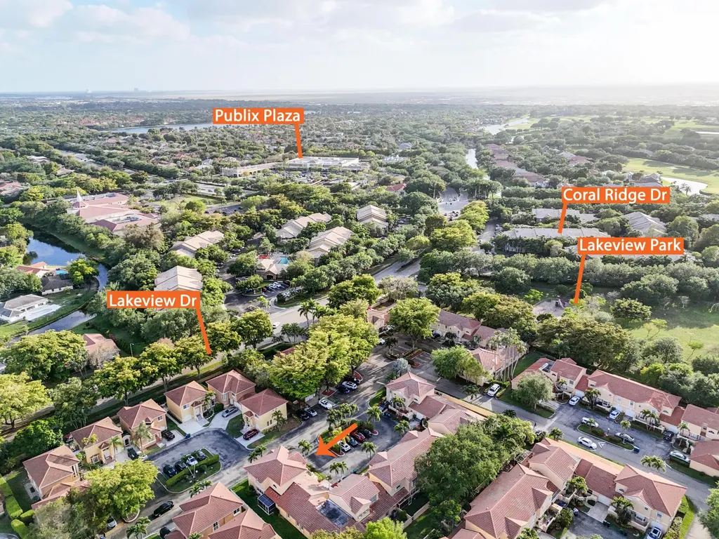11303 Lakeview Drive Coral Springs FL 33071