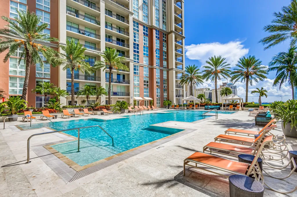 550 Okeechobee Boulevard West Palm Beach FL 33401