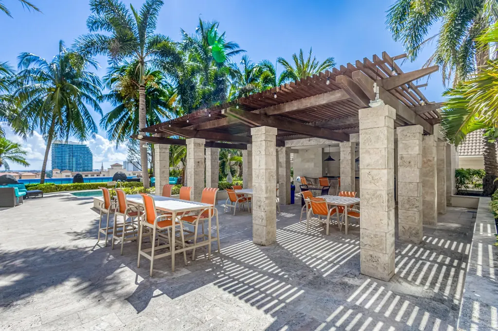 550 Okeechobee Boulevard West Palm Beach FL 33401