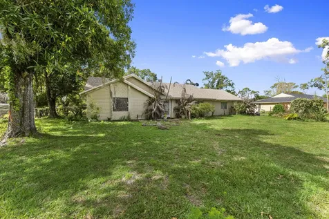 8631 Hidden Pines Road Fort Pierce FL 34945