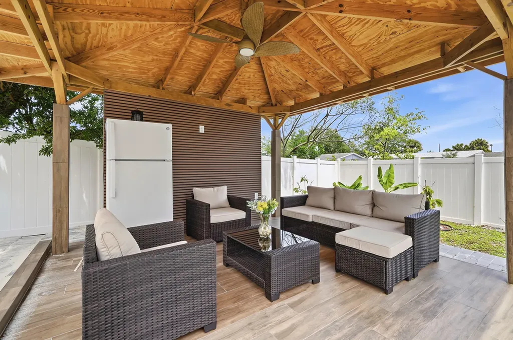 1320 SW 34th Avenue Fort Lauderdale FL 33312
