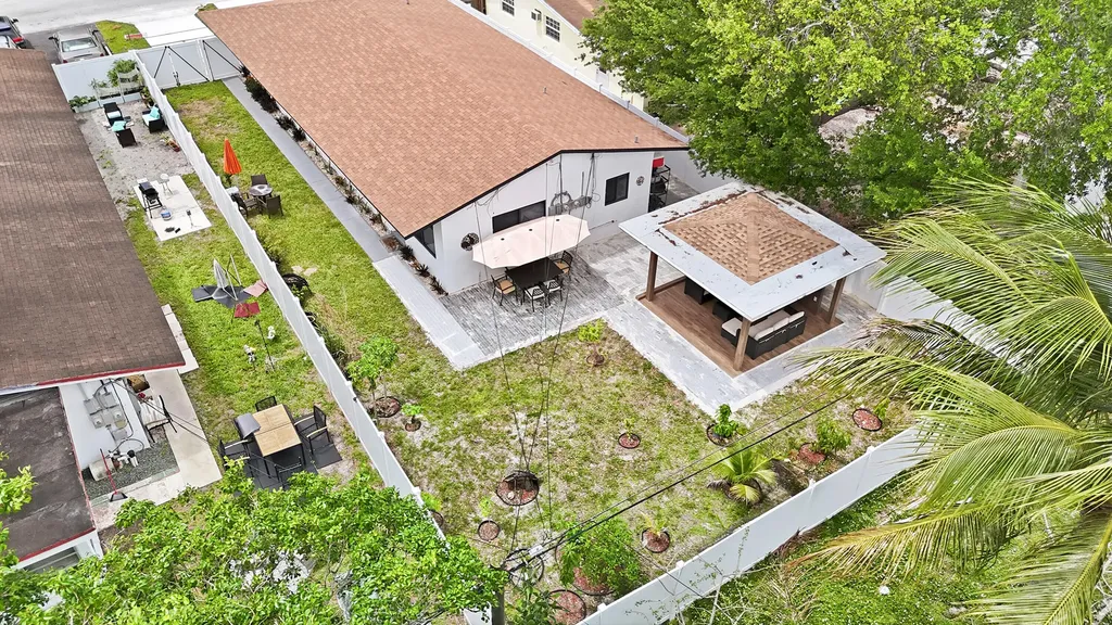 1320 SW 34th Avenue Fort Lauderdale FL 33312