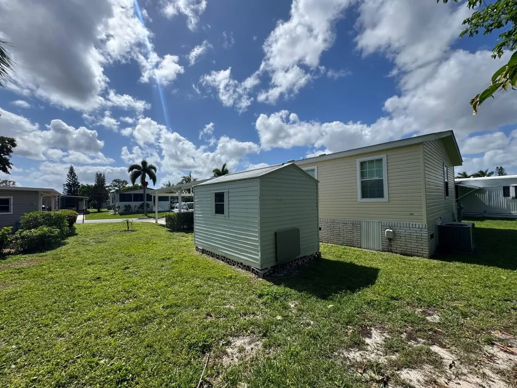 8924 Princess Donna Court E Boynton Beach FL 33436