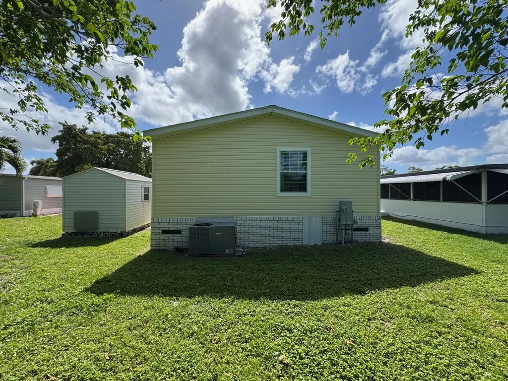 8924 Princess Donna Court E Boynton Beach FL 33436