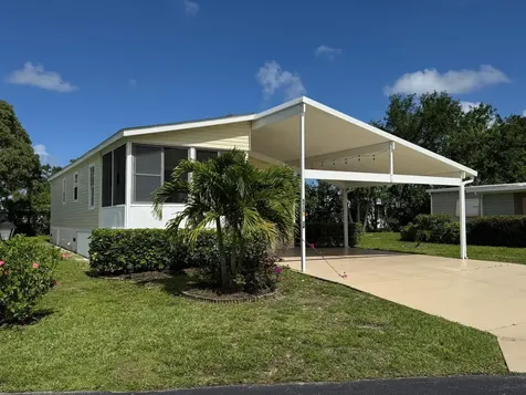 8924 Princess Donna Court E Boynton Beach FL 33436