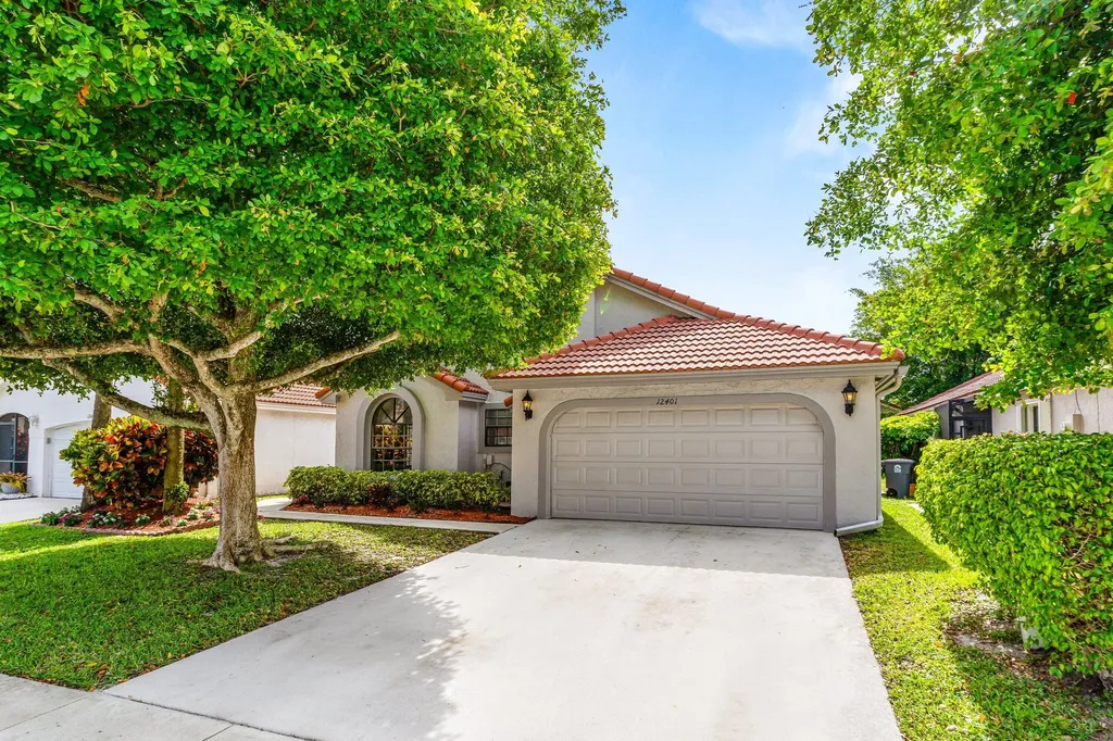 12401 Boneventure Drive Boynton Beach FL 33437