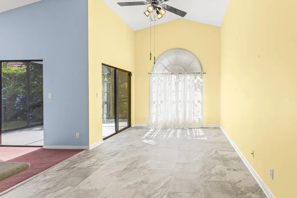12401 Boneventure Drive Boynton Beach FL 33437
