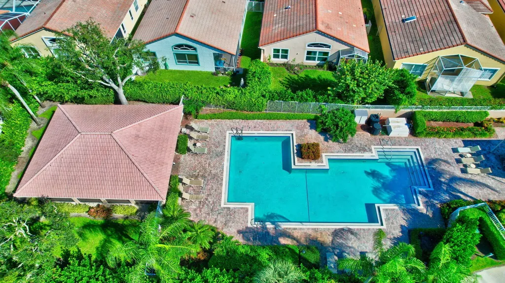 12401 Boneventure Drive Boynton Beach FL 33437