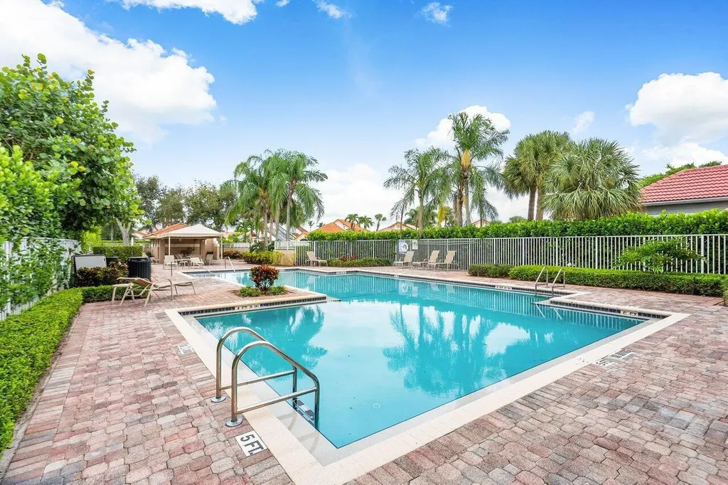 12401 Boneventure Drive Boynton Beach FL 33437