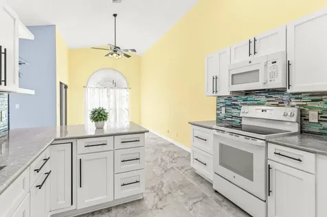 12401 Boneventure Drive Boynton Beach FL 33437