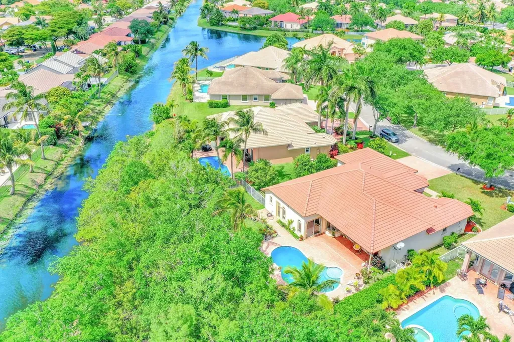 6169 NW 53rd Circle Coral Springs FL 33067
