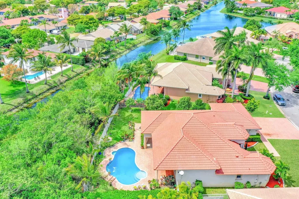 6169 NW 53rd Circle Coral Springs FL 33067
