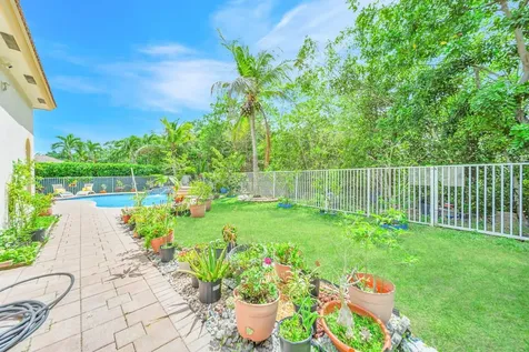 6169 NW 53rd Circle Coral Springs FL 33067