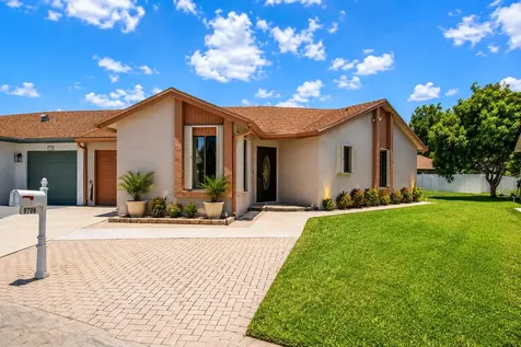 9709 Sunny Isle Circle Boca Raton FL 33428