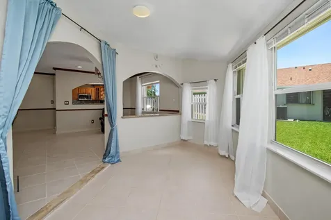 9709 Sunny Isle Circle Boca Raton FL 33428