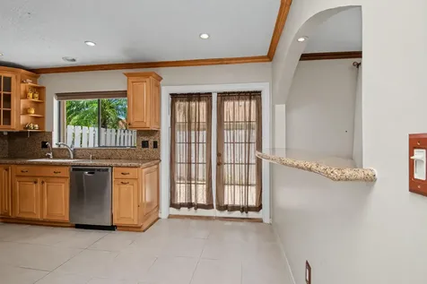 9709 Sunny Isle Circle Boca Raton FL 33428