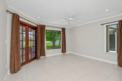 9709 Sunny Isle Circle Boca Raton FL 33428