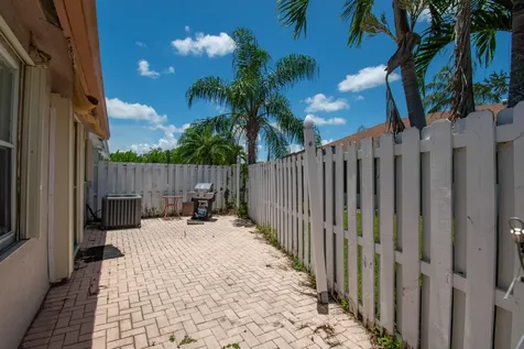 9709 Sunny Isle Circle Boca Raton FL 33428