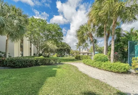 955 Egret Circle Delray Beach FL 33444