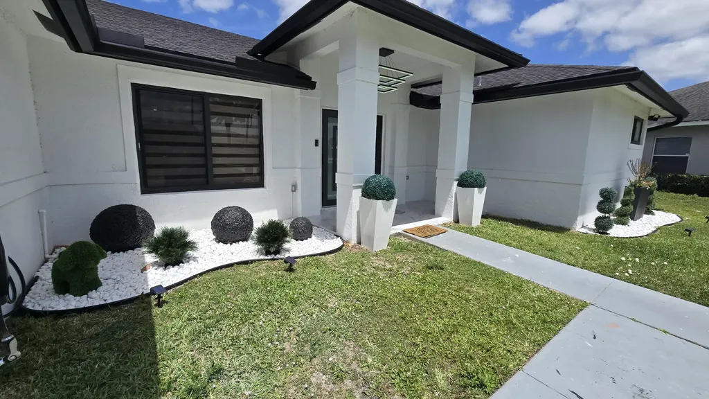 113 Waterview Way Royal Palm Beach FL 33411