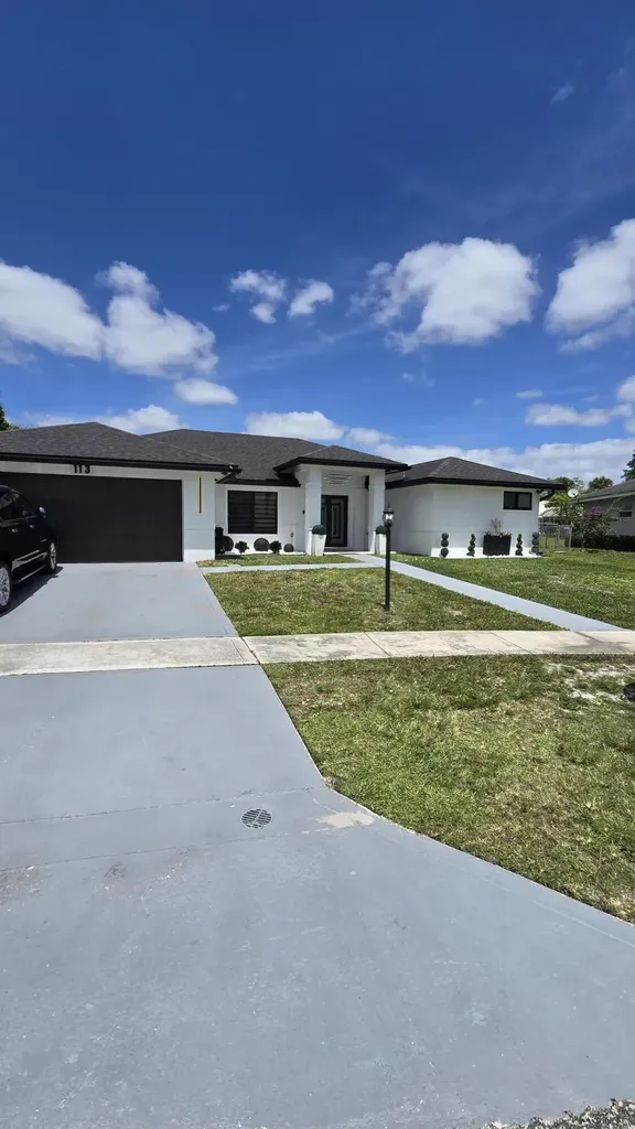113 Waterview Way Royal Palm Beach FL 33411