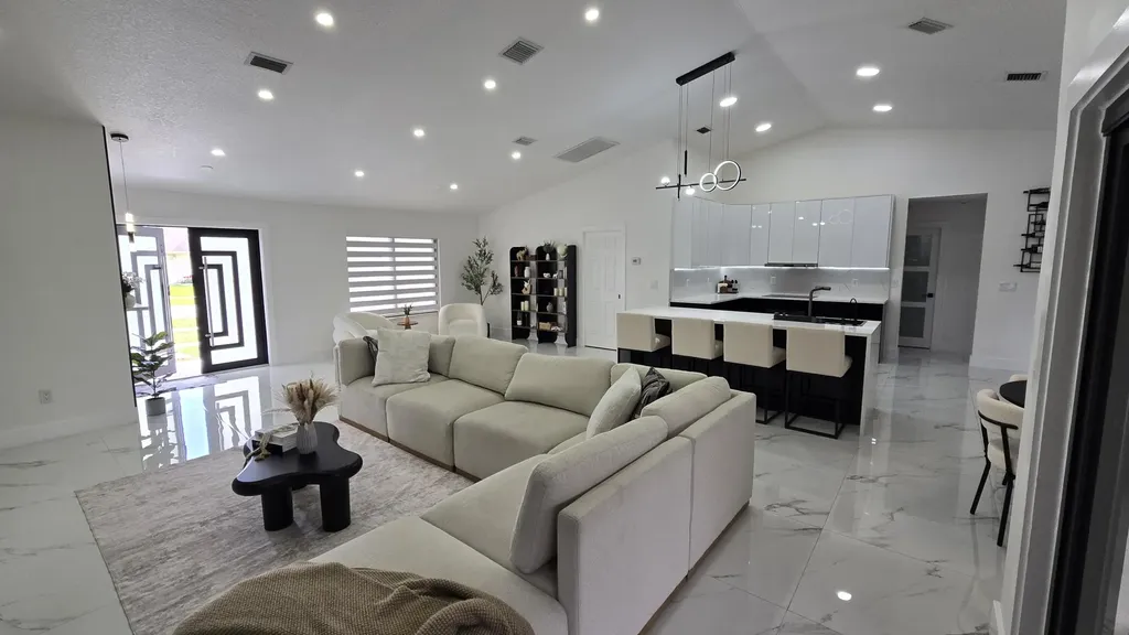 113 Waterview Way Royal Palm Beach FL 33411