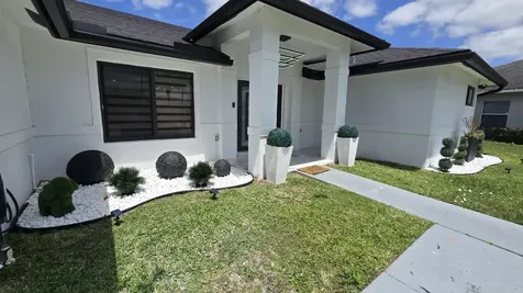 113 Waterview Way Royal Palm Beach FL 33411