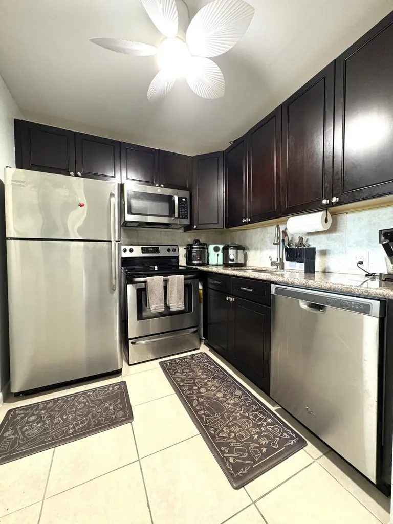 65 Preston B Boca Raton FL 33434