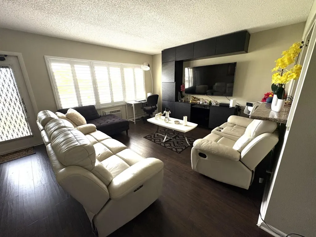 65 Preston B Boca Raton FL 33434