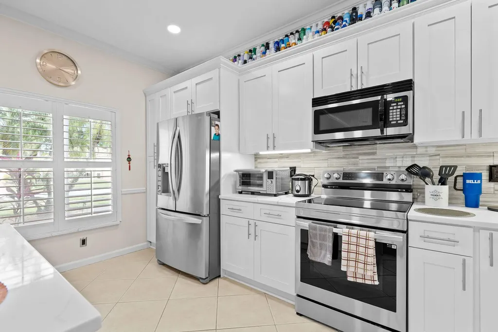 377 NW Granville Street Port St Lucie FL 34986