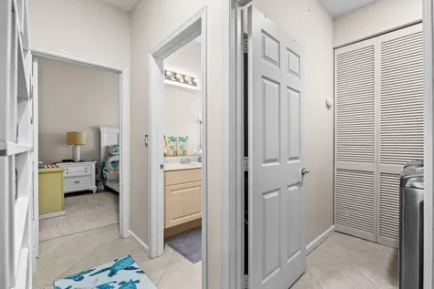 377 NW Granville Street Port St Lucie FL 34986