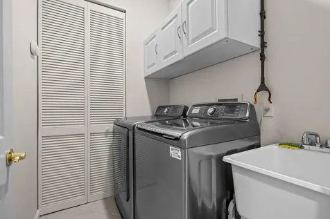 377 NW Granville Street Port St Lucie FL 34986