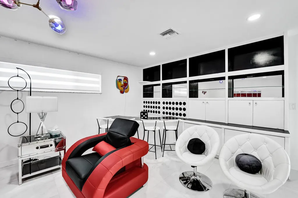 3681 N 54th Avenue Hollywood FL 33021