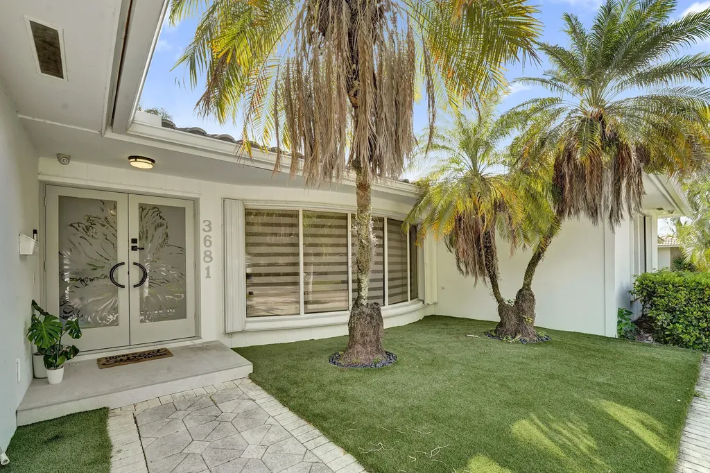 3681 N 54th Avenue Hollywood FL 33021