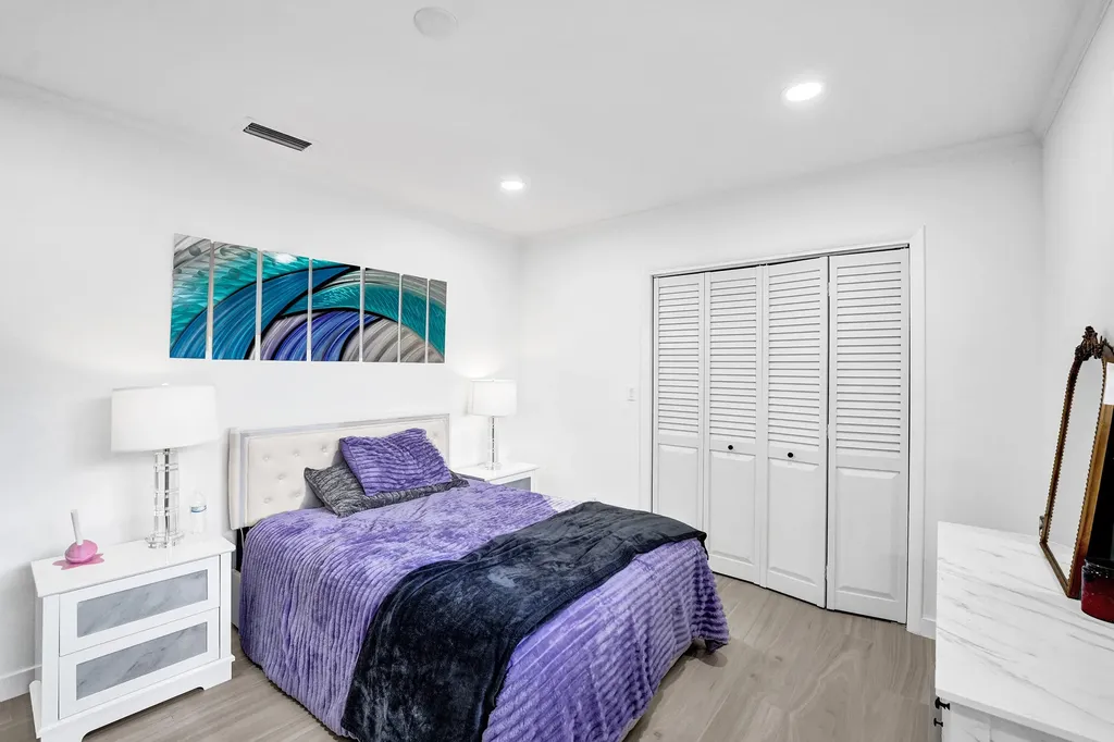3681 N 54th Avenue Hollywood FL 33021