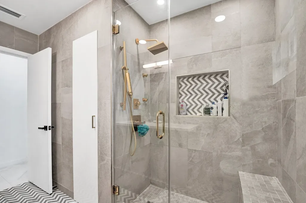 3681 N 54th Avenue Hollywood FL 33021