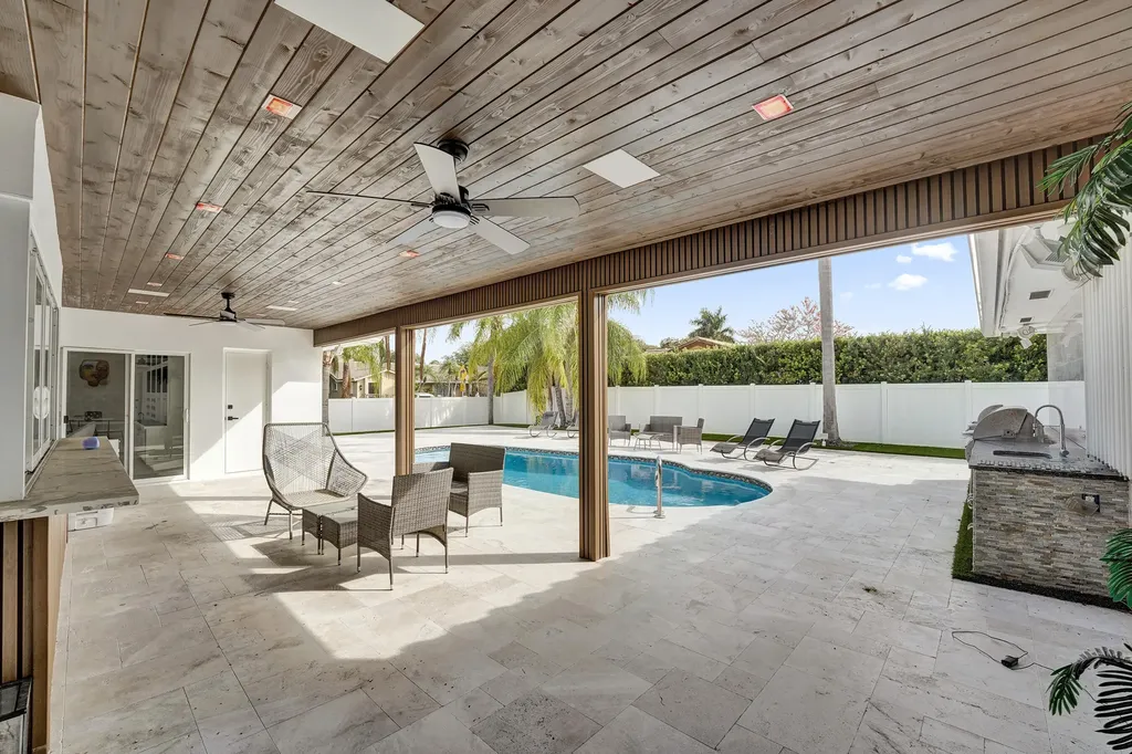 3681 N 54th Avenue Hollywood FL 33021