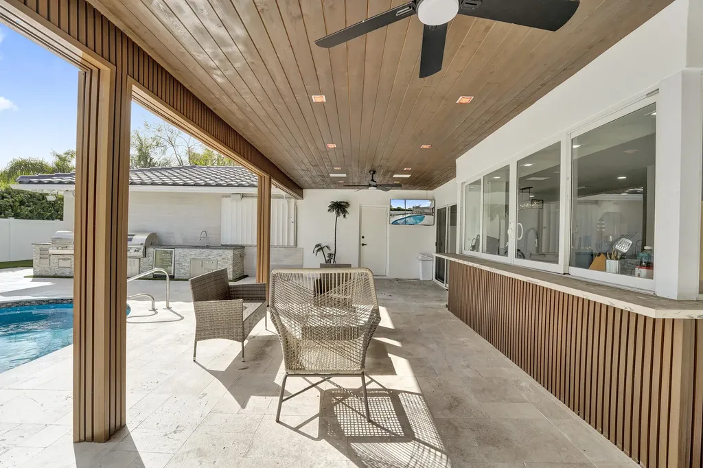 3681 N 54th Avenue Hollywood FL 33021