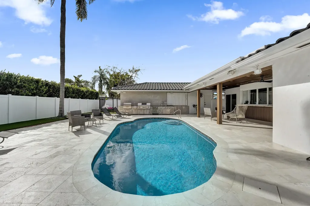 3681 N 54th Avenue Hollywood FL 33021
