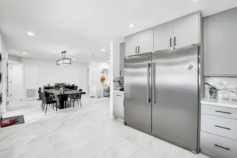 3681 N 54th Avenue Hollywood FL 33021