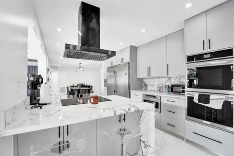3681 N 54th Avenue Hollywood FL 33021