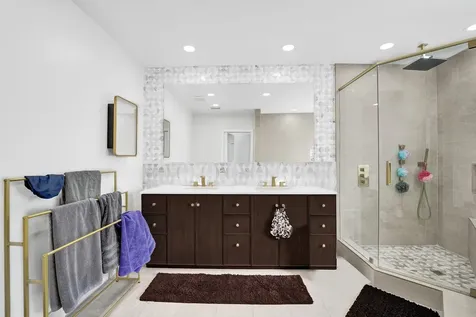 3681 N 54th Avenue Hollywood FL 33021