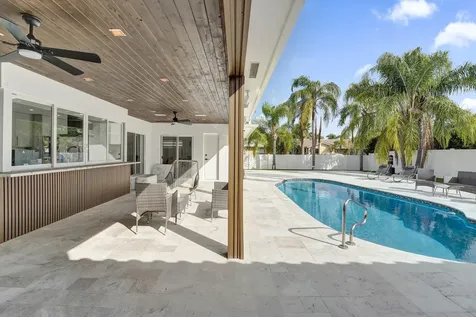 3681 N 54th Avenue Hollywood FL 33021