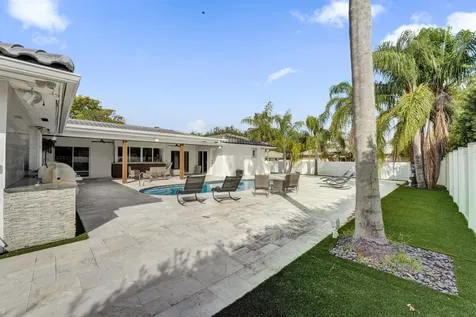 3681 N 54th Avenue Hollywood FL 33021