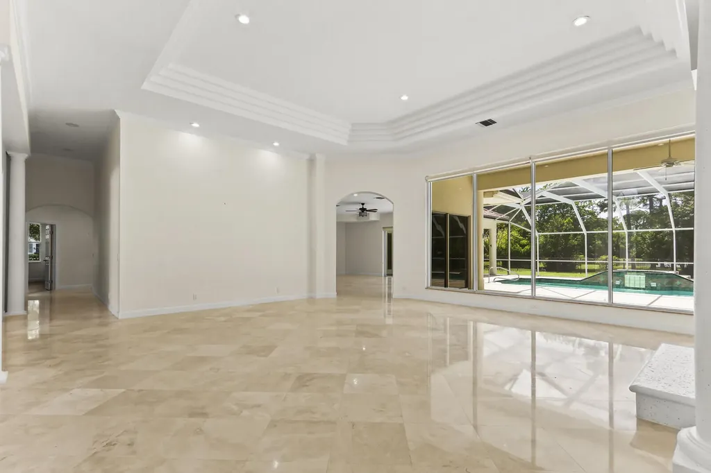 8280 Woodsmuir Drive Palm Beach Gardens FL 33412