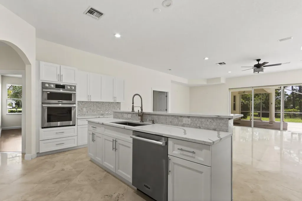 8280 Woodsmuir Drive Palm Beach Gardens FL 33412