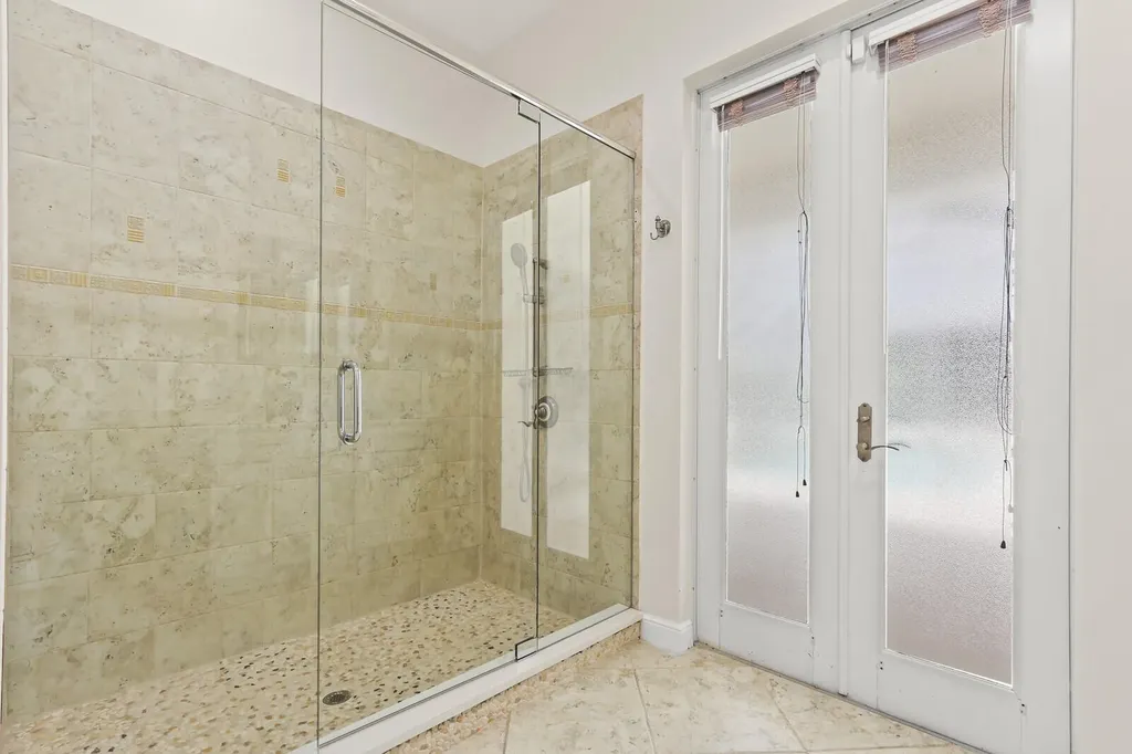 8280 Woodsmuir Drive Palm Beach Gardens FL 33412