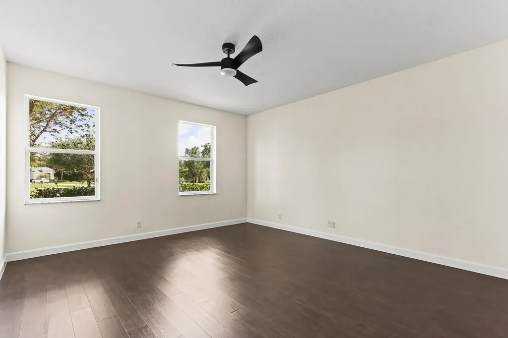 8280 Woodsmuir Drive Palm Beach Gardens FL 33412